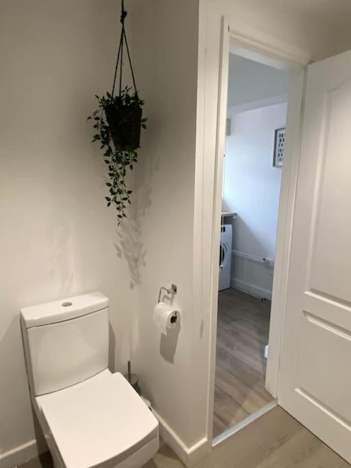 Flat Lode Nook Modern 2 Bed Home With Hot Tub Pool Екстериор снимка